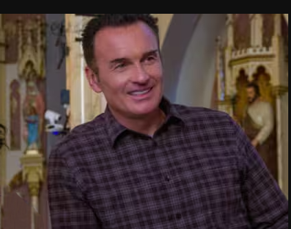 Julian McMahon Julian McMahon